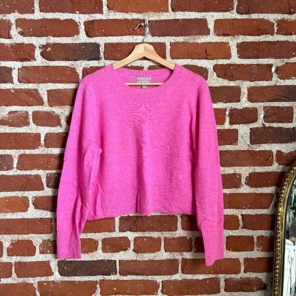 🩷 J.Crew 100% Cropped Cashmere Sweater in Hot Pink – Size L - Picture 1 of 2